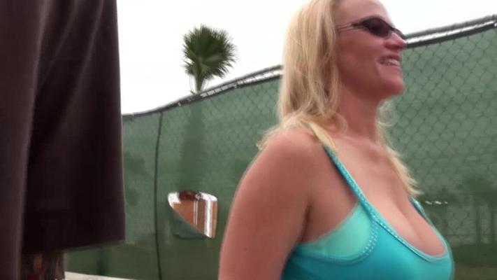 17P Overweight blonde Dee Siren pisses behind a building before sex in public