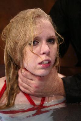 21P Water Bondage Sarah Jane Ceylon