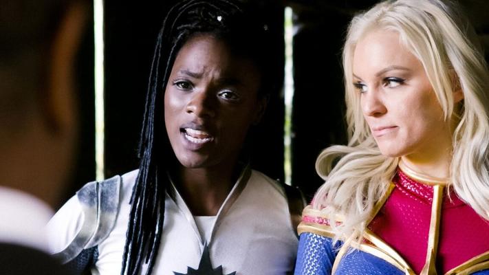 15P Busty Kenzie Taylor & ebony Ana Foxxx rim each other in lezbo cosplay action
