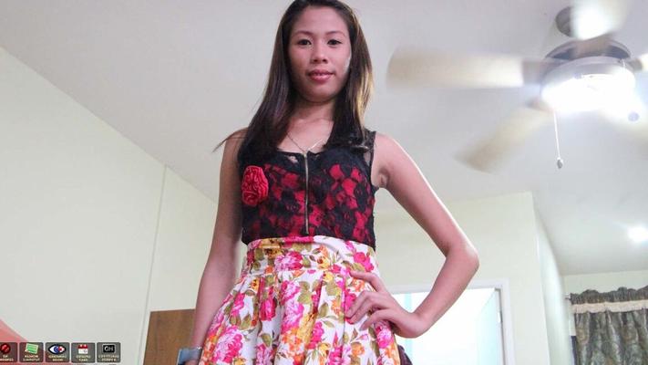 15P Asian amateur Kiana flashes a no panty upskirt before POV sex with a tourist