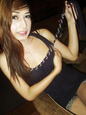16P Cute Asian ladyboy Um taking nude self shots of her ass and hairy cock