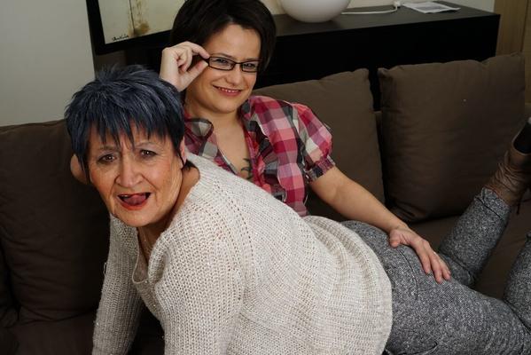 16P Hot granny undressing young lesbian girl for hot kissing & pussy eating