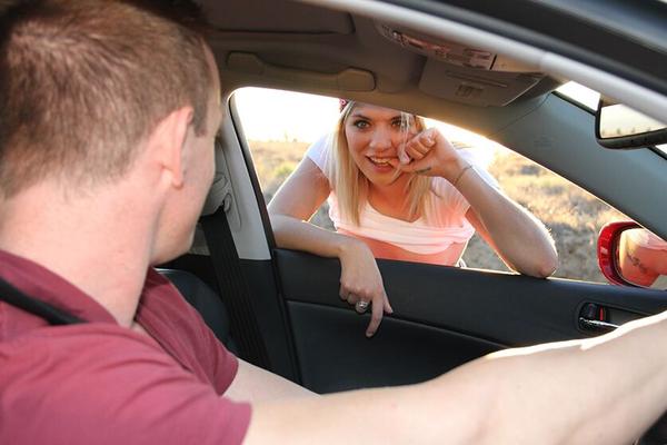 16P Teenage hitchhiker Lia Lor is up to pay for a lift with her sweet pussy