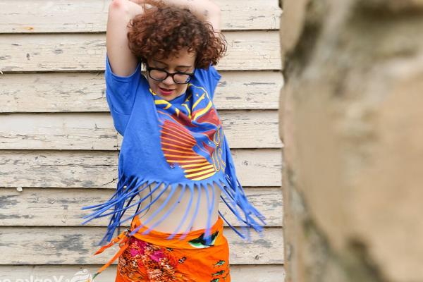 15P Nerdy girl Rosie Budd does a handstand after exposing her hairy body