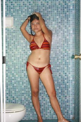12P Chubby teen masturbating with a sex toy while taking a shower