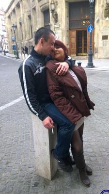21P Die rothaarige Oma Pauletta M lässt sich ihre haarige Möse lecken und mit einem Schwanz füllen