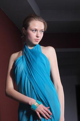 18P Long legged teen Katy D lets her hair down while getting naked by herself