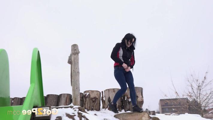 15P Dark-haired girl Selena takes a piss on a slide during the winter