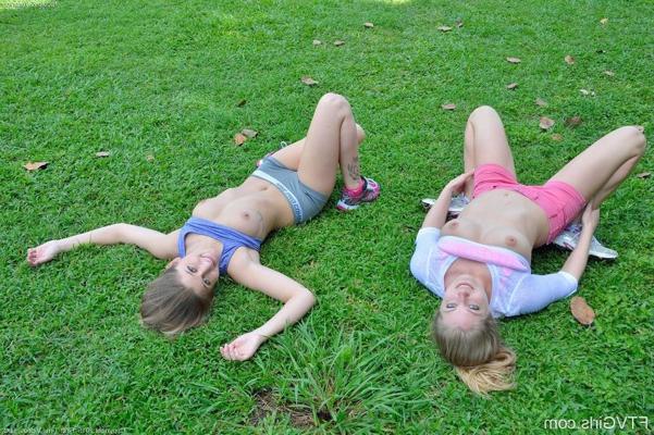 15P Fit lesbian girls flashing tits and ass outdoors on public street