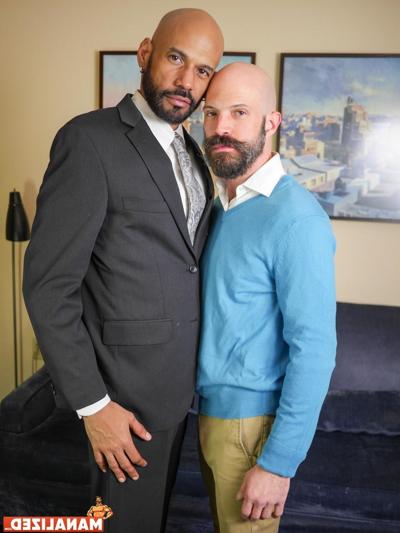20P Hung gay men Saul Leinad & Mickey Carpathio have hardcore anal sex