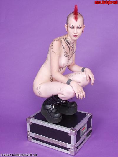 20P Alternative girl Jax takes a dildo to her pierced pussy in platform boots