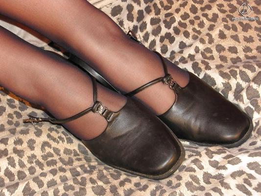 16P Sweet looking girl Vanessa showing her amazing legs and feet