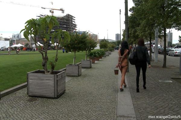 20P Public Disgrace Tina Martinez, Zenza Raggi