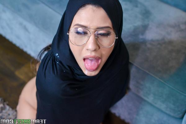18P Petite Arab girl Angel Del Rey gets deep anal fuck in hijab & glasses