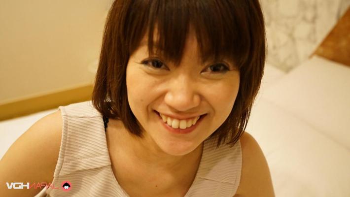 15P Cute Japanese girl Sarina gets on all fours while fully clothed
