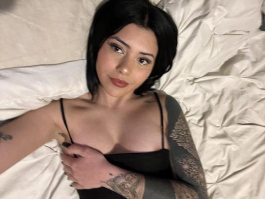 11P OnlyFans Mili Pie Mili Pie