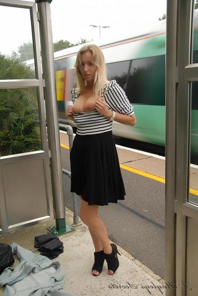 12P Blonde British girl Hayley Marie Coppin shows her tits and pussy in public