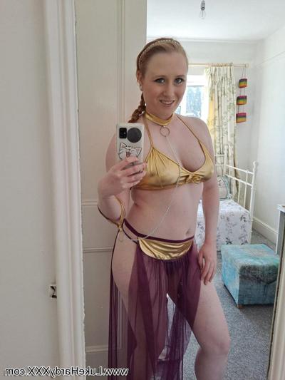 9P British babe Satine Spark exposes her natural tits & her shaved pussy