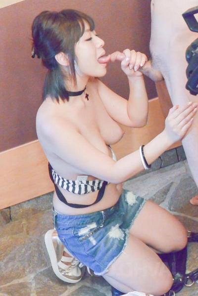 12P Japanese girl Wakaba Onoue gives a blowjob and titty fuck while on her knees