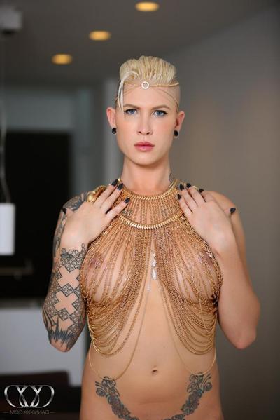 12P Danni XXX featuring Danni Daniels Naked Images
