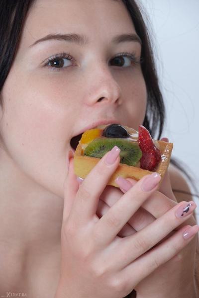20P Belarusian teen Matty strips and masturbates after making a fruit tart