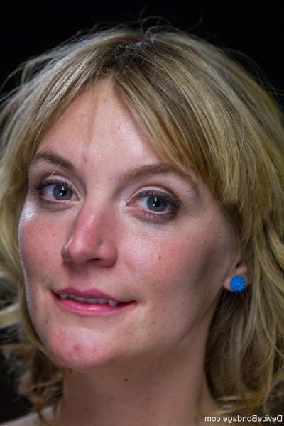 17P Restrained blonde chick Mona Wales is flogged before having her pussy vibrated