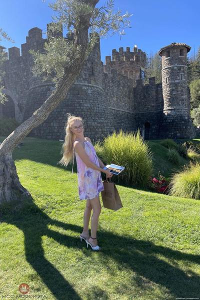 20P Nerdy teen Riley Star flaunts her tight love holes and poses naked