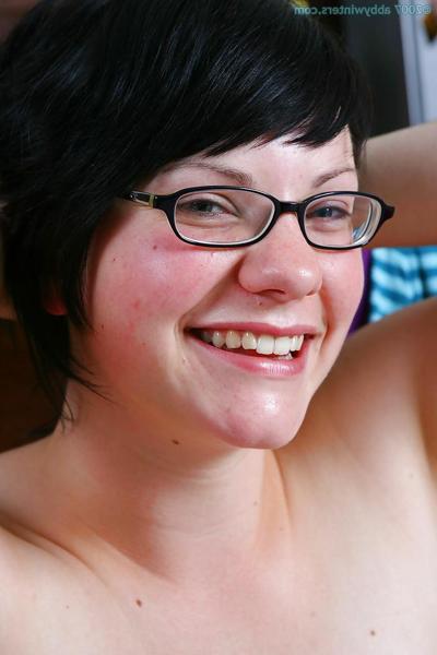 16P Fat chick with glasses gets undressed and flashes hairy pussy