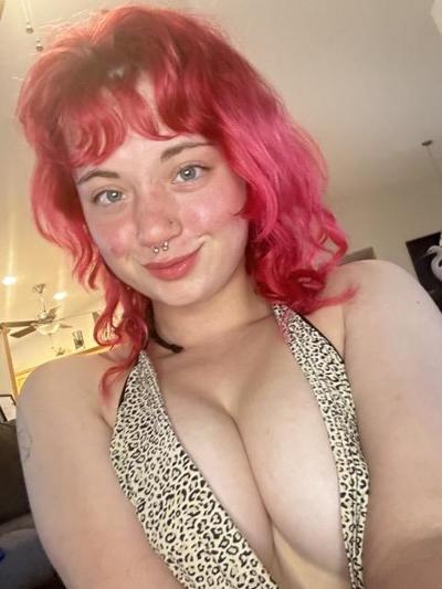 13P Stacked babe Redhead Abby shows off her round ass in a sexy compilation