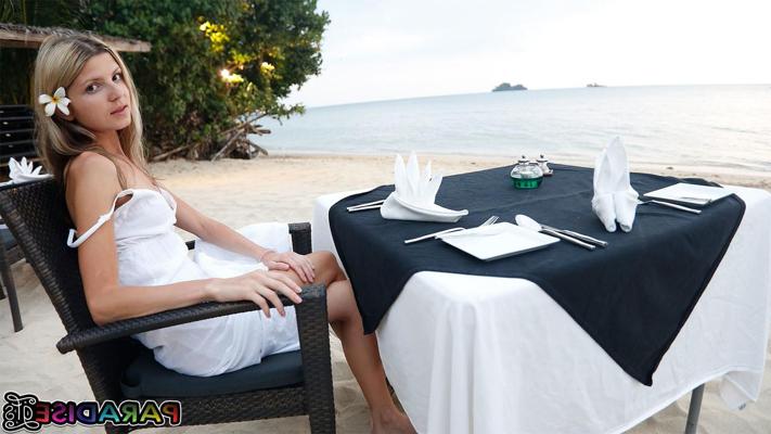 12P Skinny blonde Gina Gerson has POV sex during her vacation