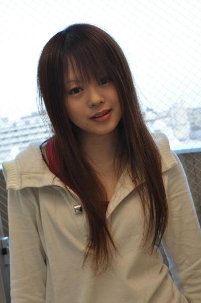 20P Beautiful redheaded Japanese MILF Noriko poses in her sexy outfit
