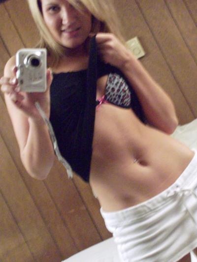 20P Amateur blonde Adrina Scott films herself stripping and posing in the mirror