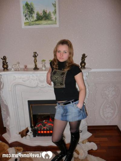20P Amateur MILF flaunts her big breasts while posing in lacy stockings