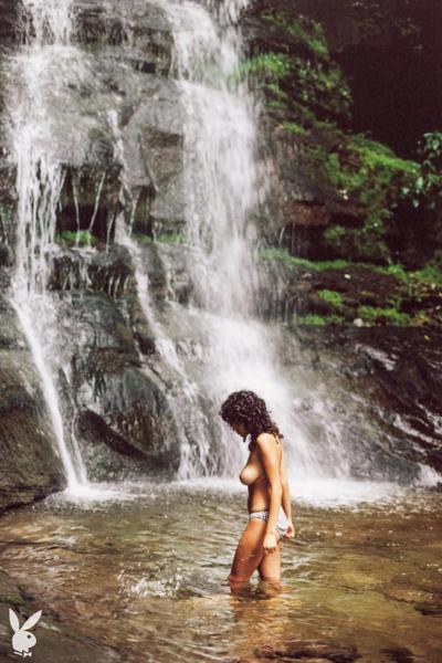 12P Hot solo girl Maria Fernanda disrobes before wading into waterfall pool
