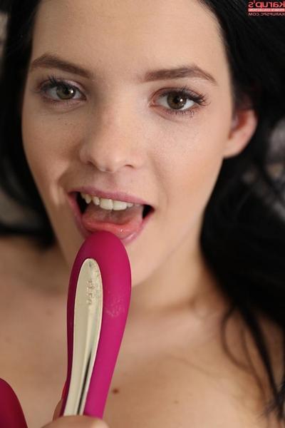 18P Adorable amateur Anie Darling flashes naked upskirt & toys in hot closeup