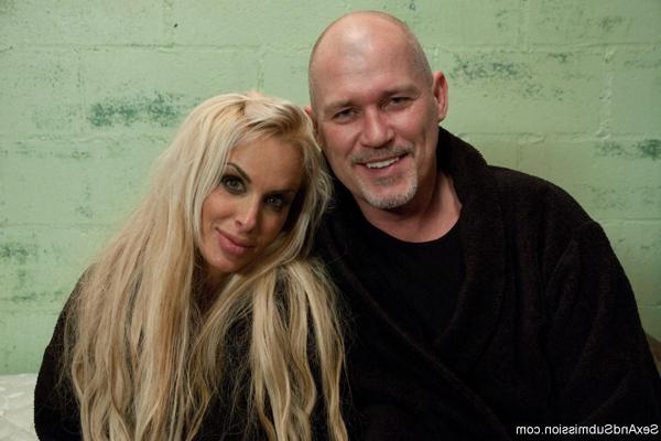 20P Stunning MILF with big tits Holly Halston gets bound and fucked in BDSM action