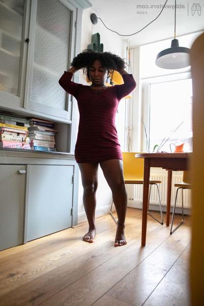 20P Afro-American teen Sascha caught showing her curves while changing