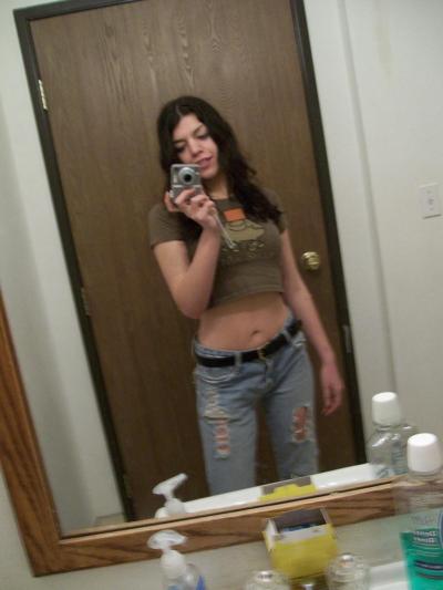 20P Dark haired teen takes selfies of her nice ass & natural tits in the mirror