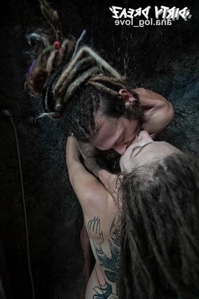 16P Alternative couple Franzz Von Kreidl & Kalipeez sport dreadlocks during sex