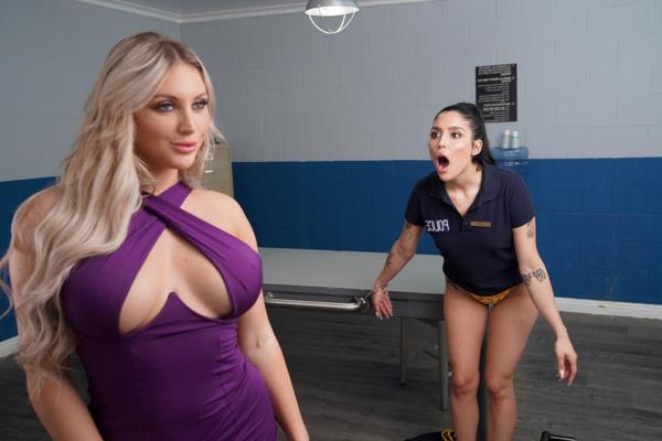 20P Twistys Vanessa Sky, Kayley Gunner