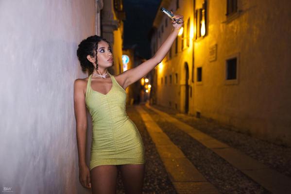 20P Stunning teen Valery Ponce flashes her tits & pussy in public an Italian town