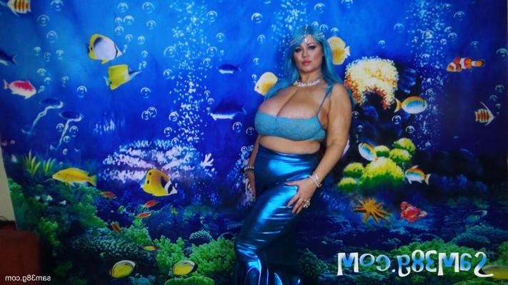 16P Voluptuous pornstar Samantha 38G playing with her monster tits & big nipples
