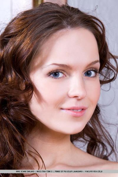 18P Teen solo girl Ilze A takes off her lingerie in front of a dresser mirror