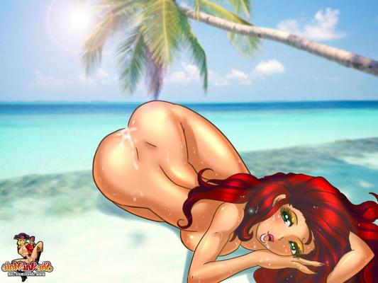 12P Verführerische Shemale-Bimbo wird am Meer von einem hübschen Jungen anal geknallt