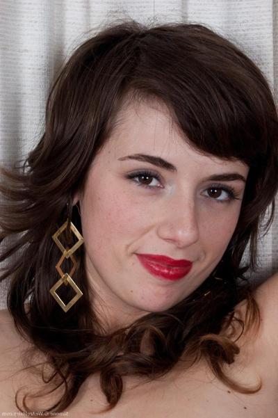 15P Red lipped Simone disrobes to flaunt her hairy armpits & furry spread beaver