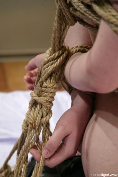 20P Blonde teen Star gets tied up and watched while riding a sybian
