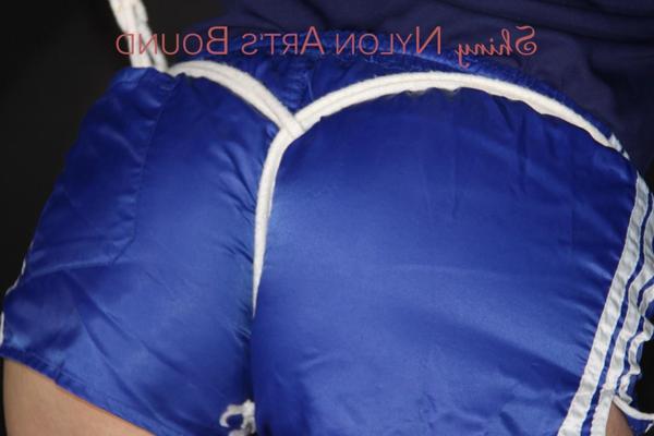 16P Shiny Nylon Arts Bound Nude Porn Pics