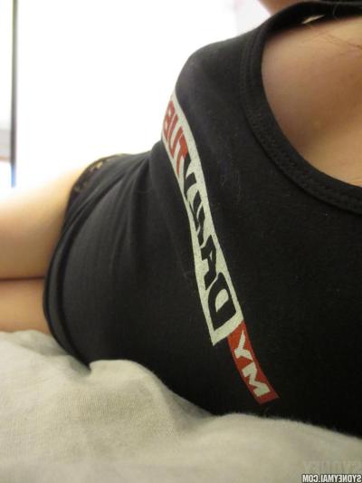 15P Nerdy Jap amateur Sydney Mai taking self shots of her exposed titties