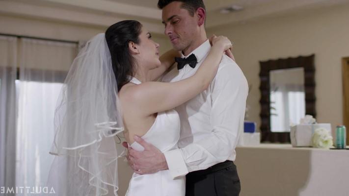 20P Cheating girlfriend Valentina Nappi gets analized on her wedding day