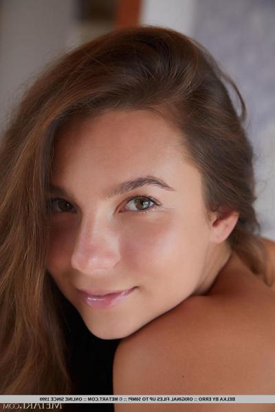 18P Sweet teen Belka does away with sensual lingerie to get butt naked